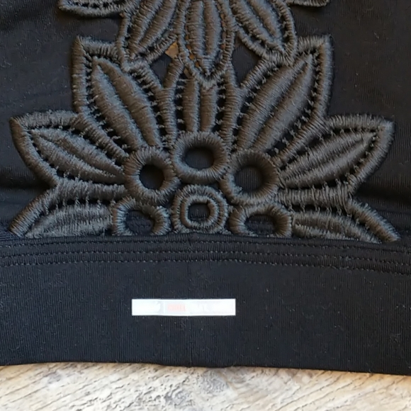 Aerie Chill Play Move Floral Bralette - XS - Picture 4 of 5